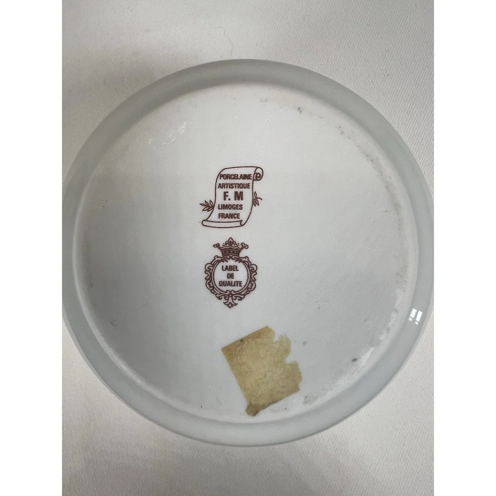 Vintage DC LIMOGES FRANCE Fragonard Porcelain Jewelry/Trinket Box